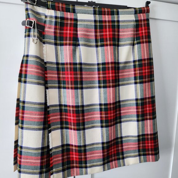 Ladies Scottish Tartan pleated skirt - Red/white plaid - Size 8 - Picture 1 of 4